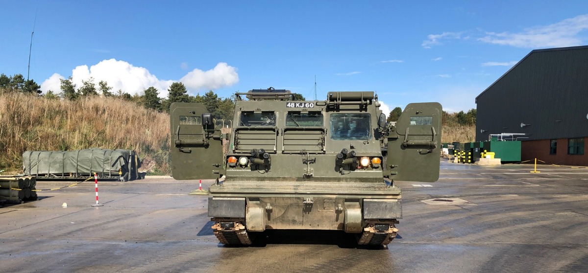 NSPA risolve un problema relativo alla sicurezza sul British Multiple Launch Rocket System (MLRS) attraverso i suoi servizi di Post Design